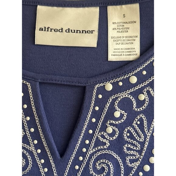 Alfred Dunner Womens Lavender Embroidered Top Short Sleeve Keyhole Chest, Small - Picture 5 of 8